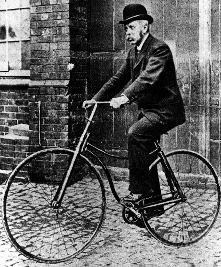 Rover-johnkemp.jpg Rover-johnkemp.jpg